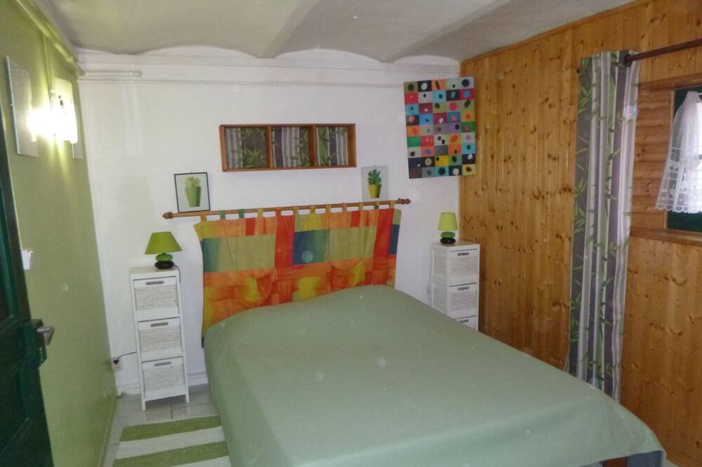 Photo of Bedroom in Les Lecques