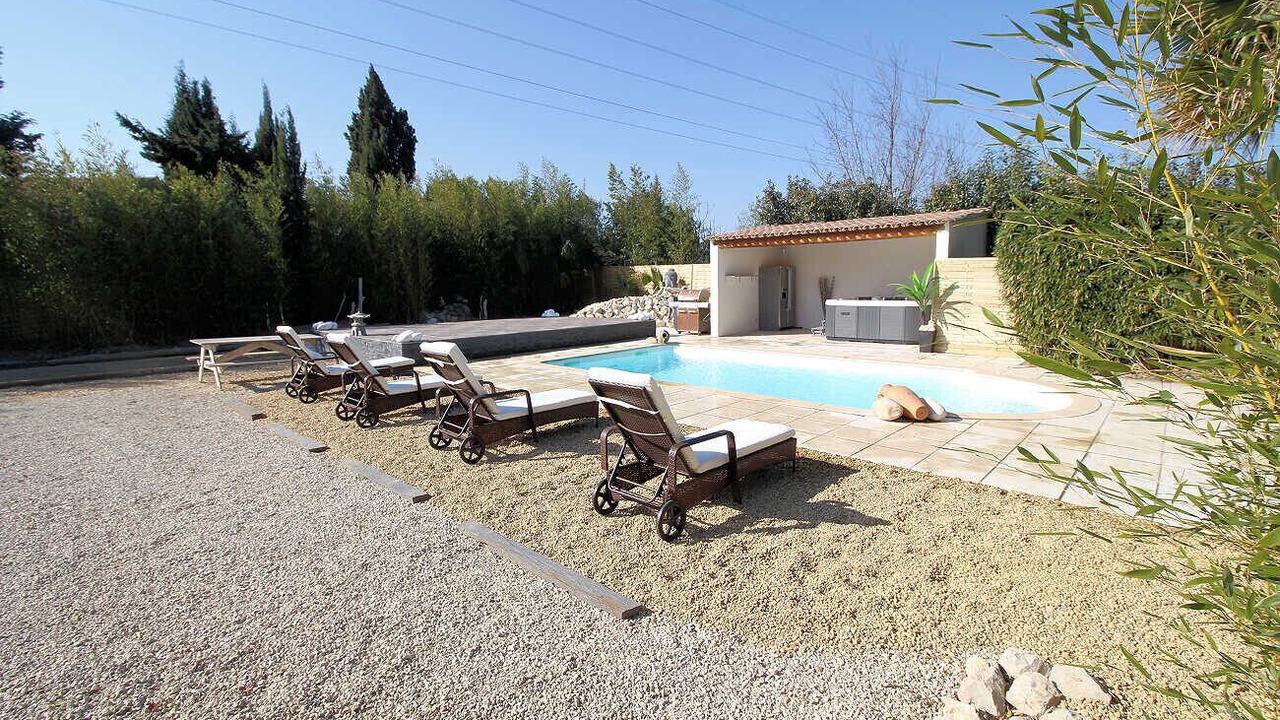Photo of Outdoor in Eyragues