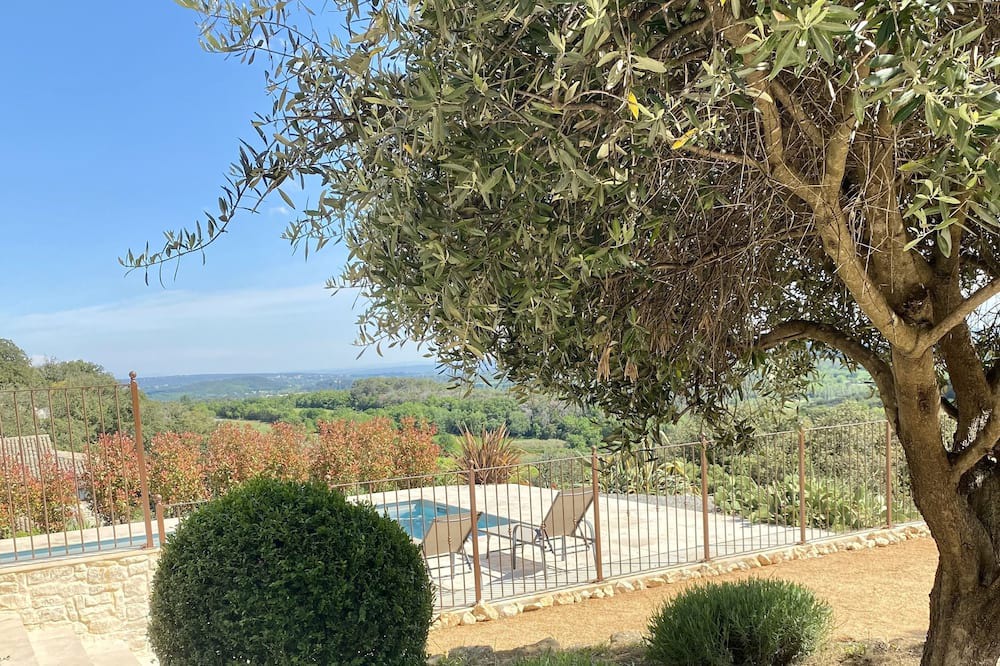 Photo of Outdoor in Aigaliers