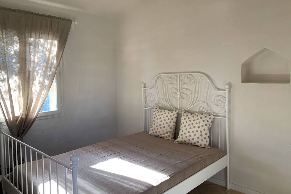 Photo of Bedroom in Aigaliers