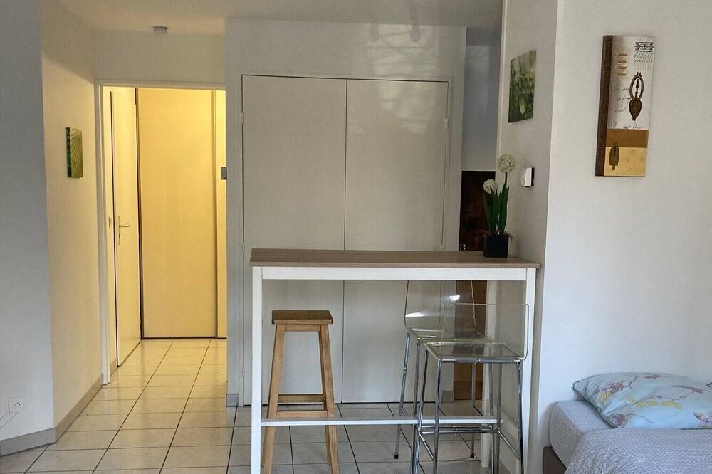 Photo of Bedroom in Gap