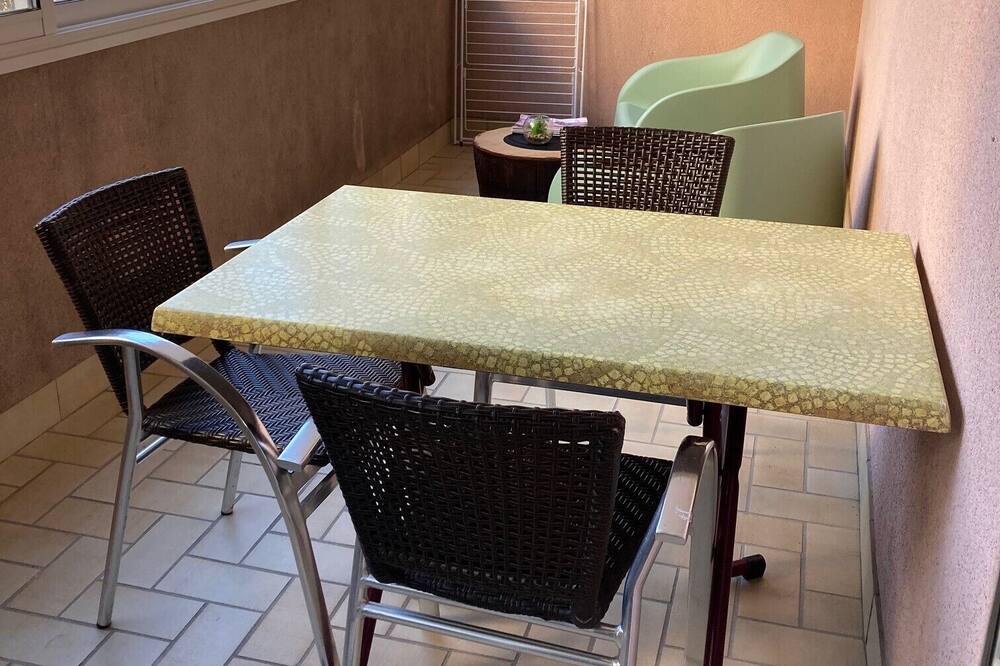Photo of Kitchen in Gap