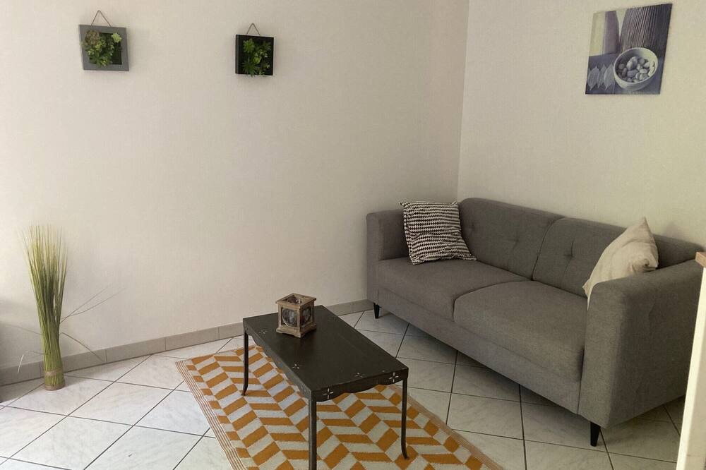 Photo of Livingroom in Gap