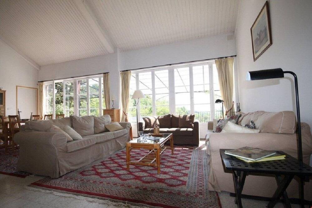 Photo of Livingroom in Tourrettes