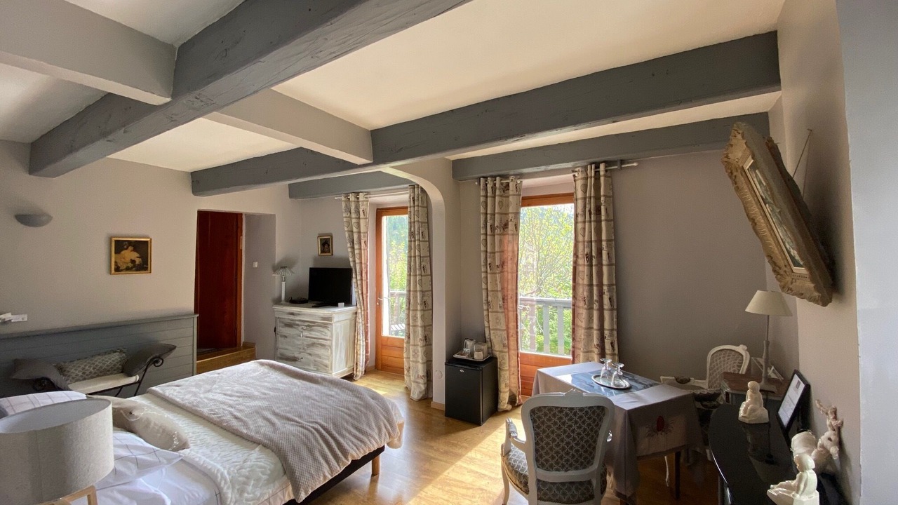 Photo of Bedroom in Meolans-Revel