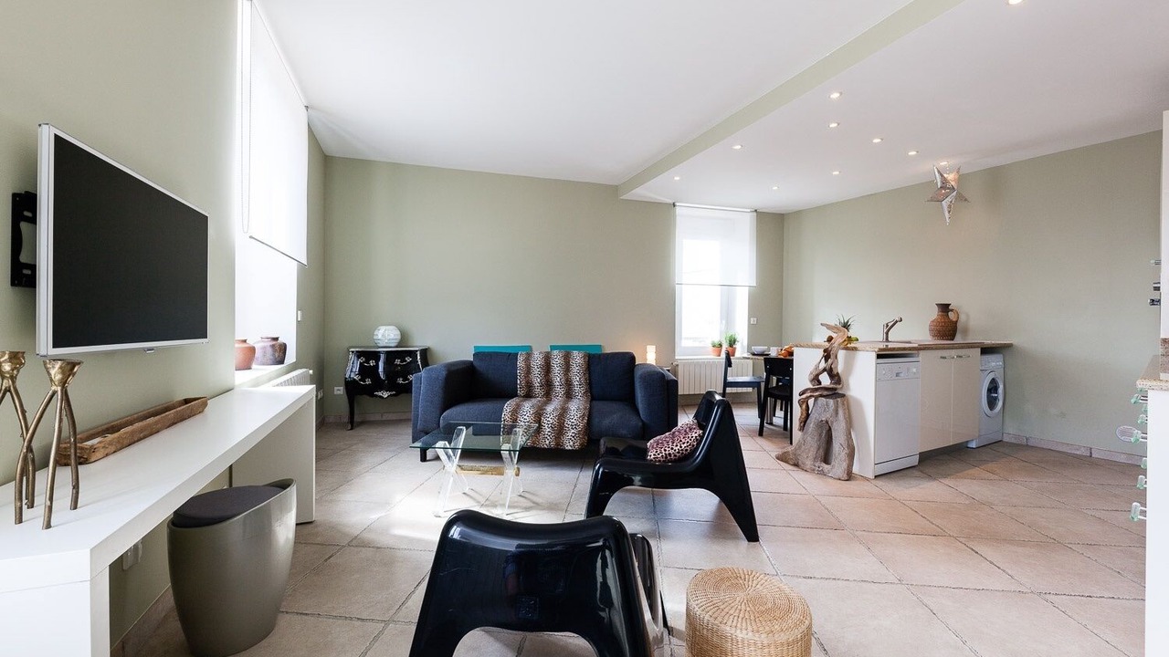 Photo of Livingroom in Roucas-Blanc