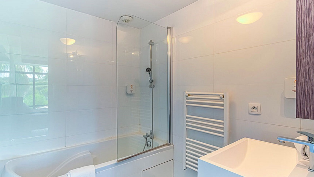 Photo of Bathroom in Carry-le-Rouet