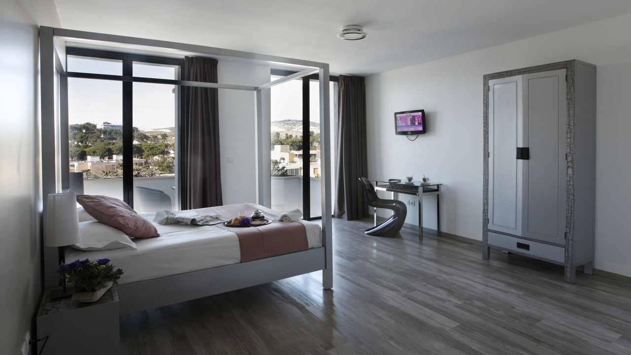Photo of Bedroom in Carry-le-Rouet