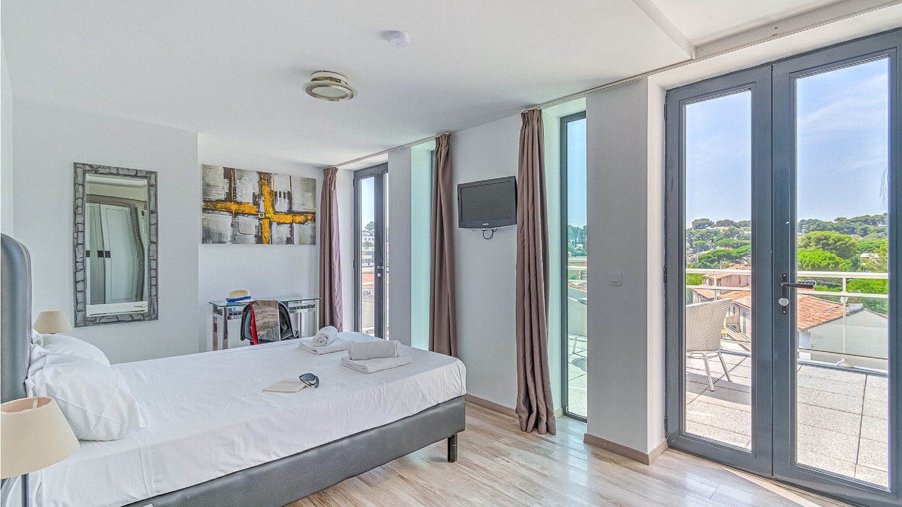 Photo of Bedroom in Carry-le-Rouet