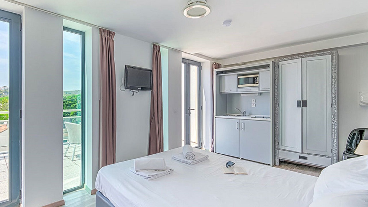 Photo of Bedroom in Carry-le-Rouet