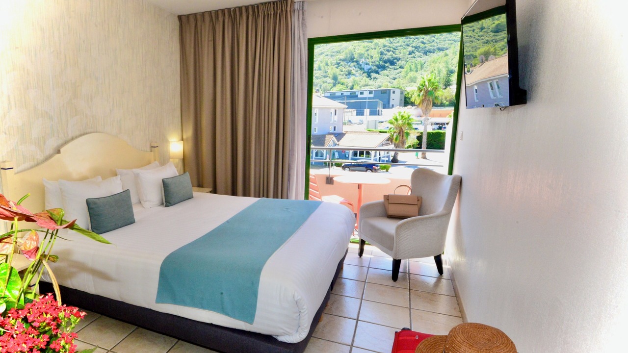 Photo of Bedroom in Gemenos