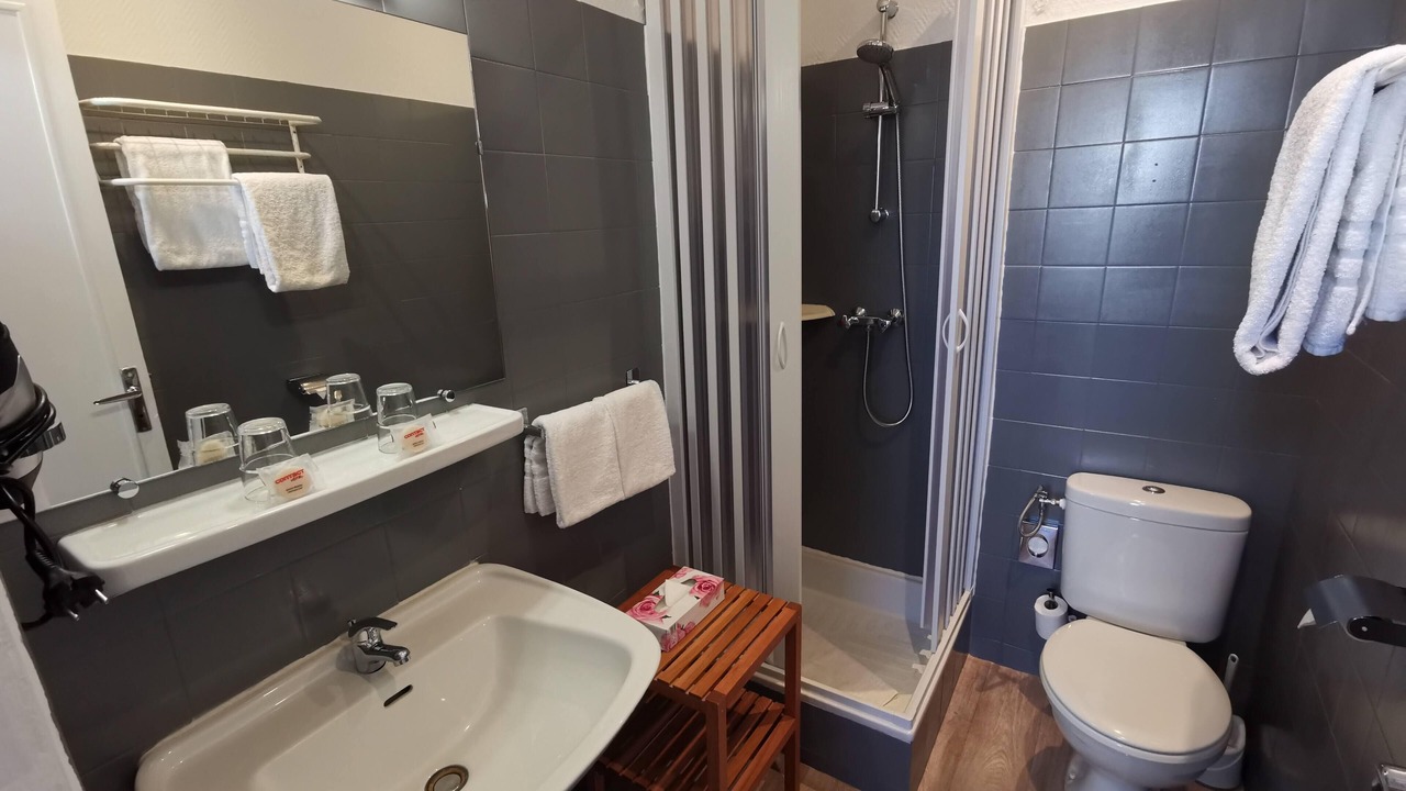 Photo of Bathroom in Salon-de-Provence