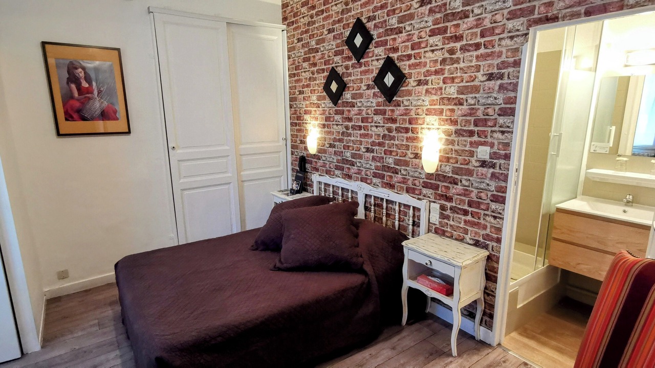 Photo of Bedroom in Salon-de-Provence
