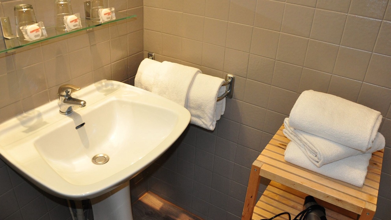 Photo of Bathroom in Salon-de-Provence