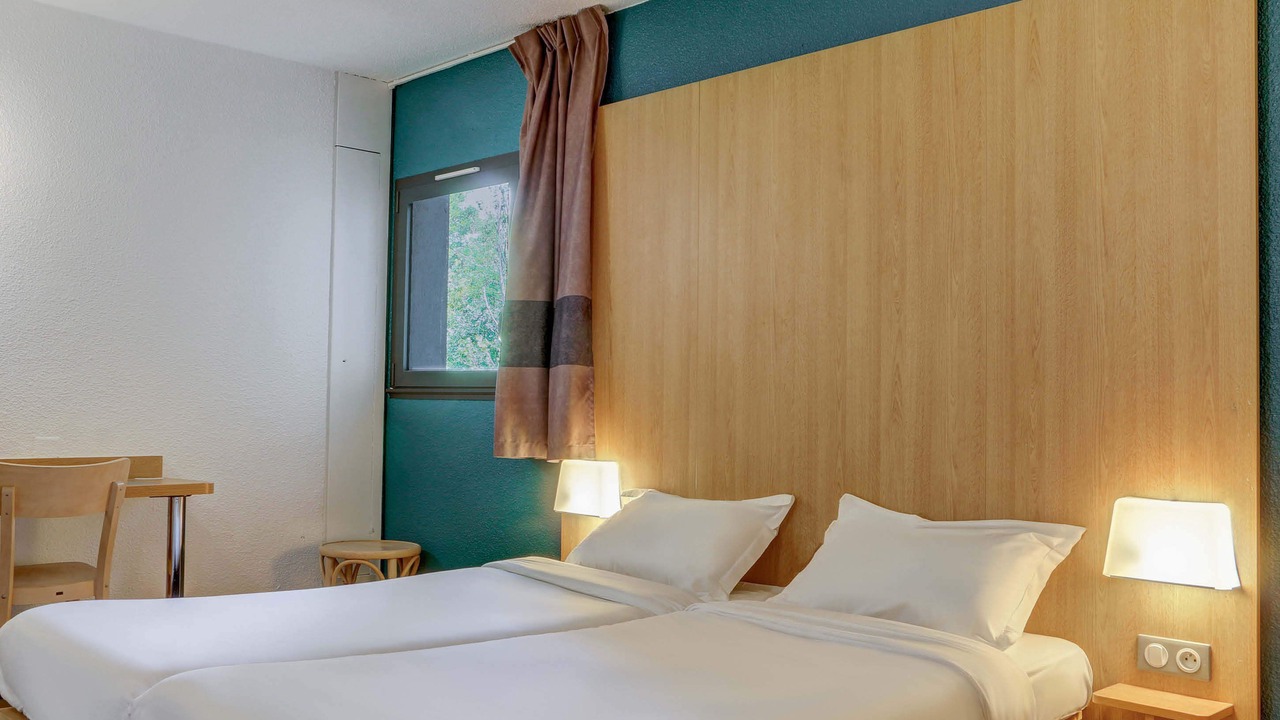 Photo of Bedroom in Gemenos