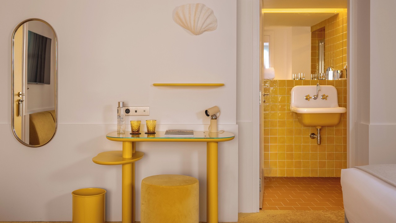 Photo of Bedroom in Mazarin Quarter