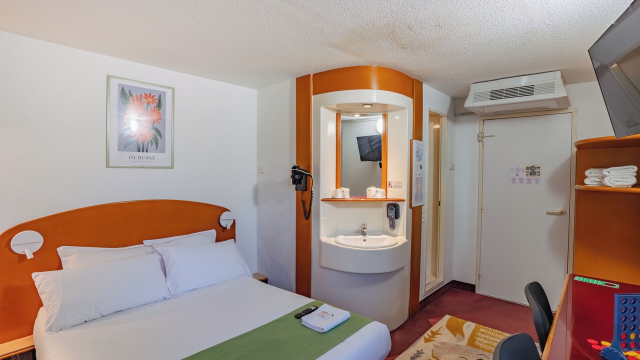 Photo of Bedroom in Saint-Jean-de-Vedas