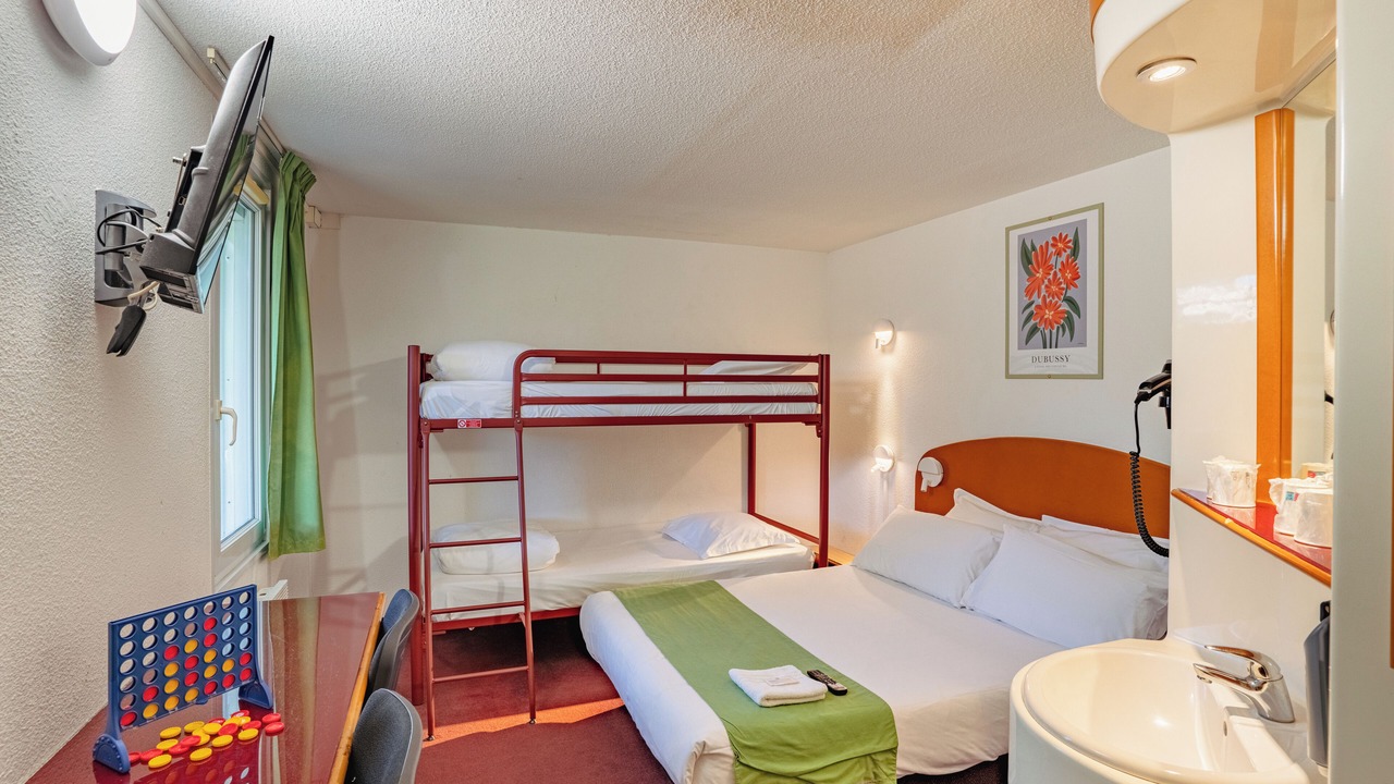 Photo of Bedroom in Saint-Jean-de-Vedas