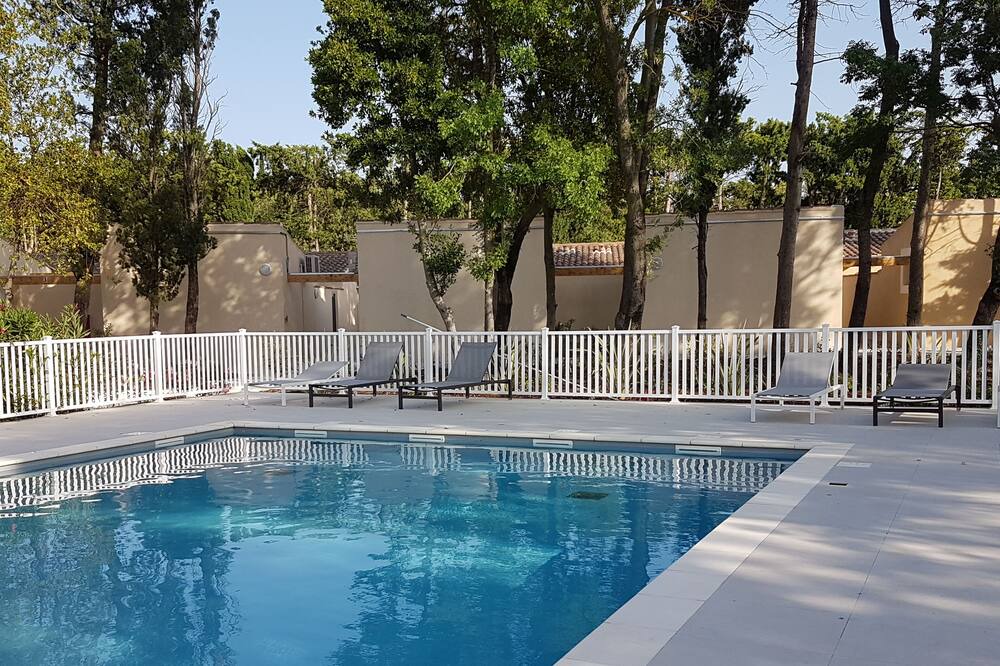 Photo of Outdoor in St.-Remy-de-Provence