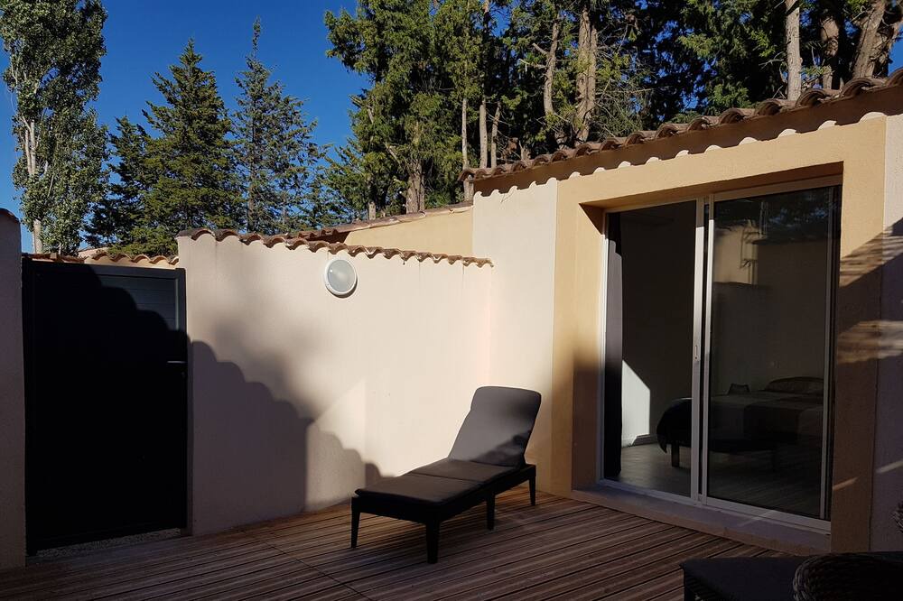 Photo of Patio Balcony in St.-Remy-de-Provence