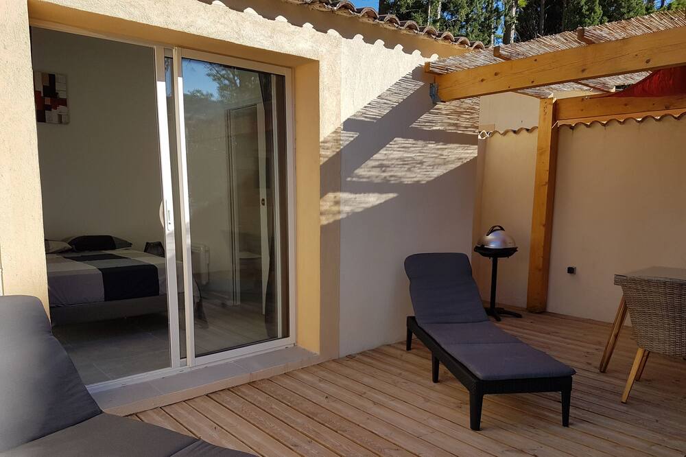 Photo of Patio Balcony in St.-Remy-de-Provence