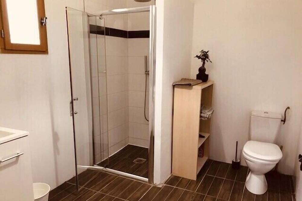 Photo of Bathroom in Rognonas