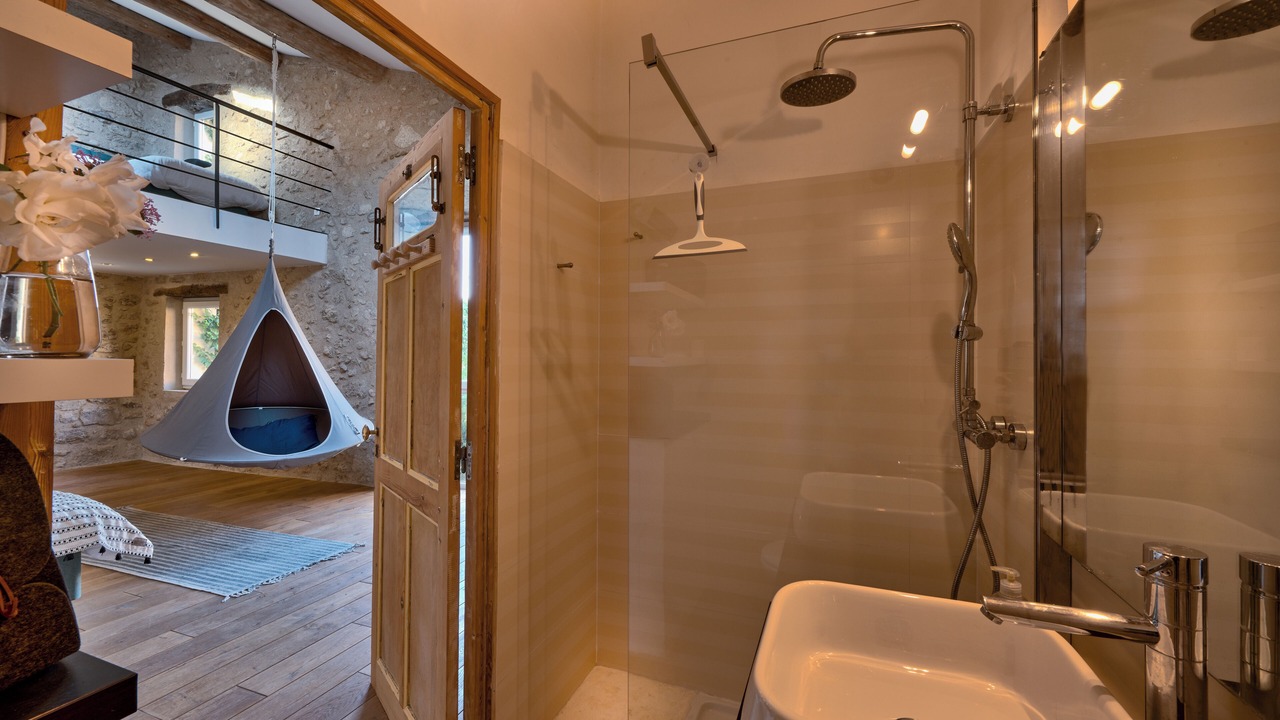 Photo of Bathroom in Cabrieres-dʼAigues