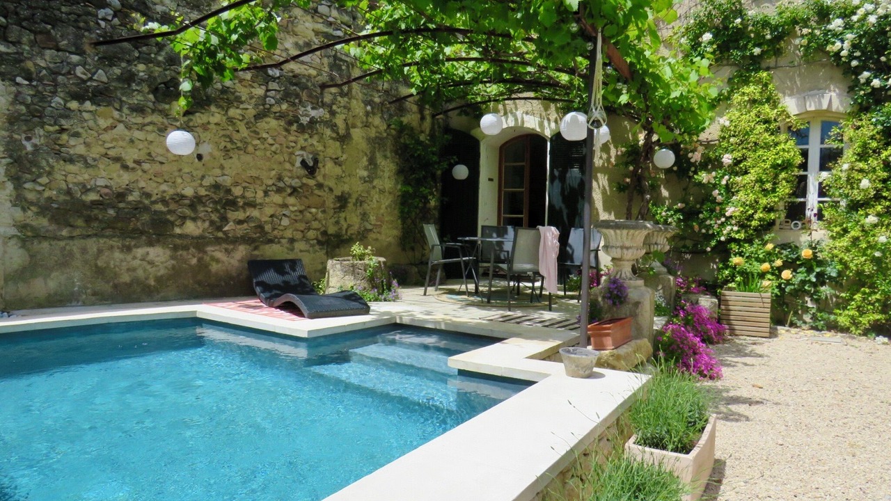 Photo of Outdoor in Cabrieres-dʼAigues