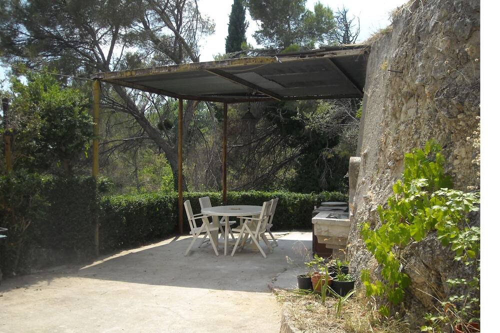 Photo of Patio Balcony in Tourrettes
