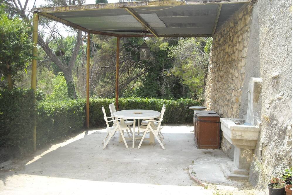 Photo of Patio Balcony in Tourrettes