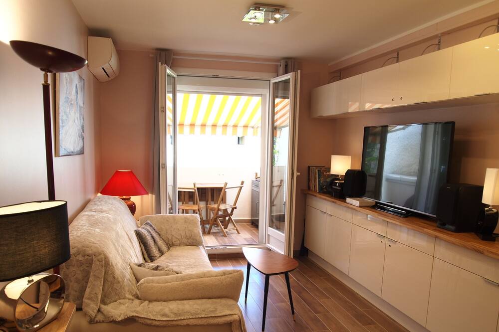 Photo of Livingroom in Les Lecques