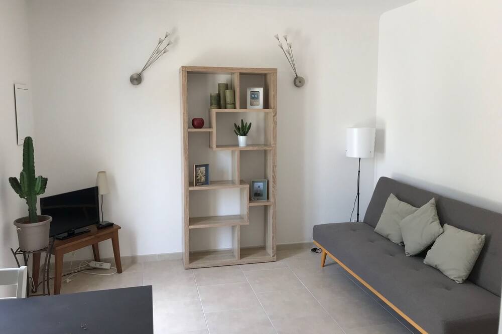 Photo of Livingroom in Caremeau