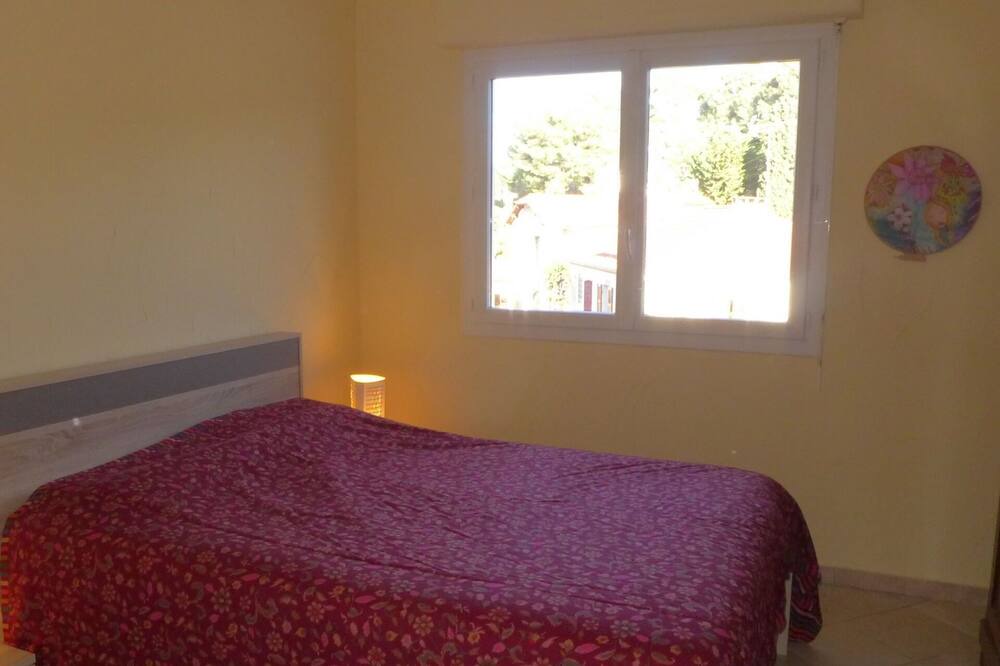 Photo of Bedroom in Les Lecques