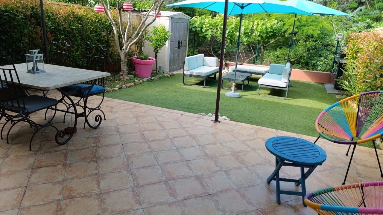 Photo of Outdoor in Hyeres