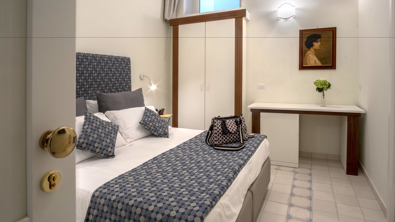 Photo of Bedroom in Sorrento City Centre