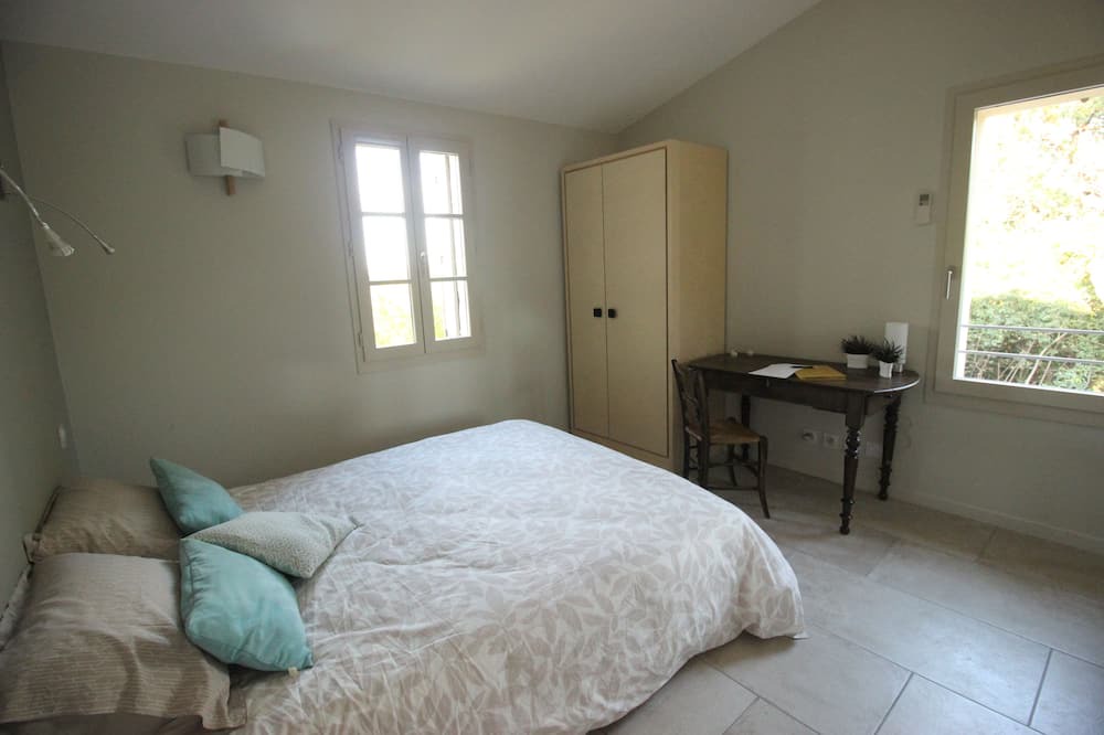 Photo of Bedroom in Castries