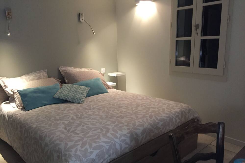 Photo of Bedroom in Castries