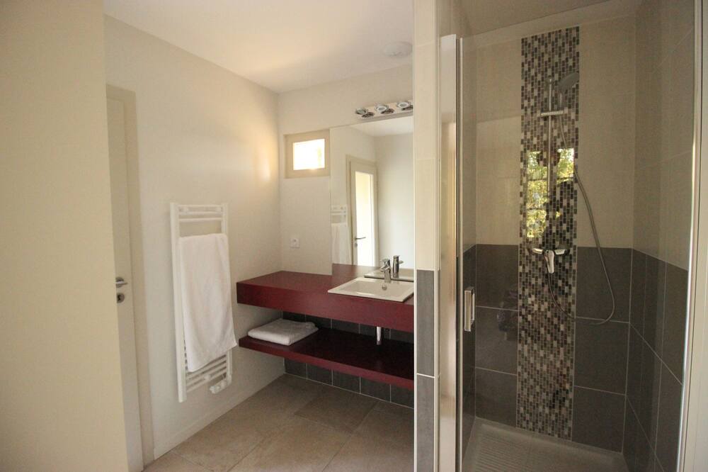 Photo of Bedroom in Castries