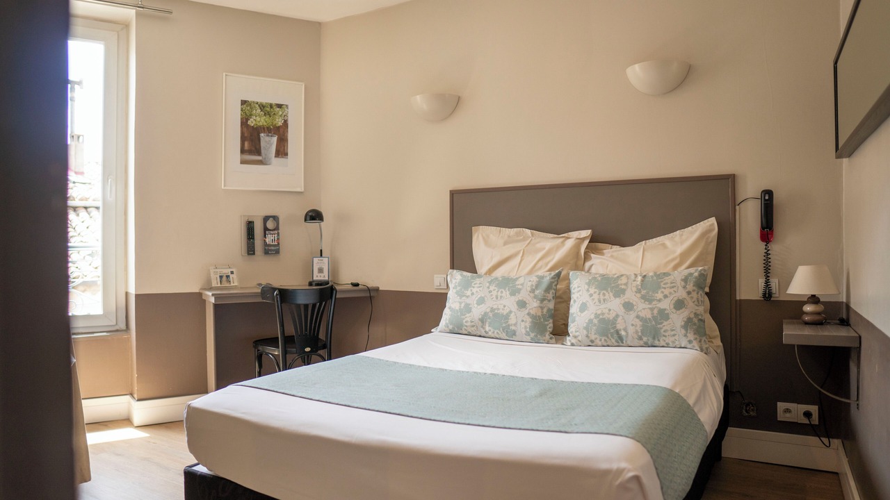 Photo of Bedroom in Faubourg