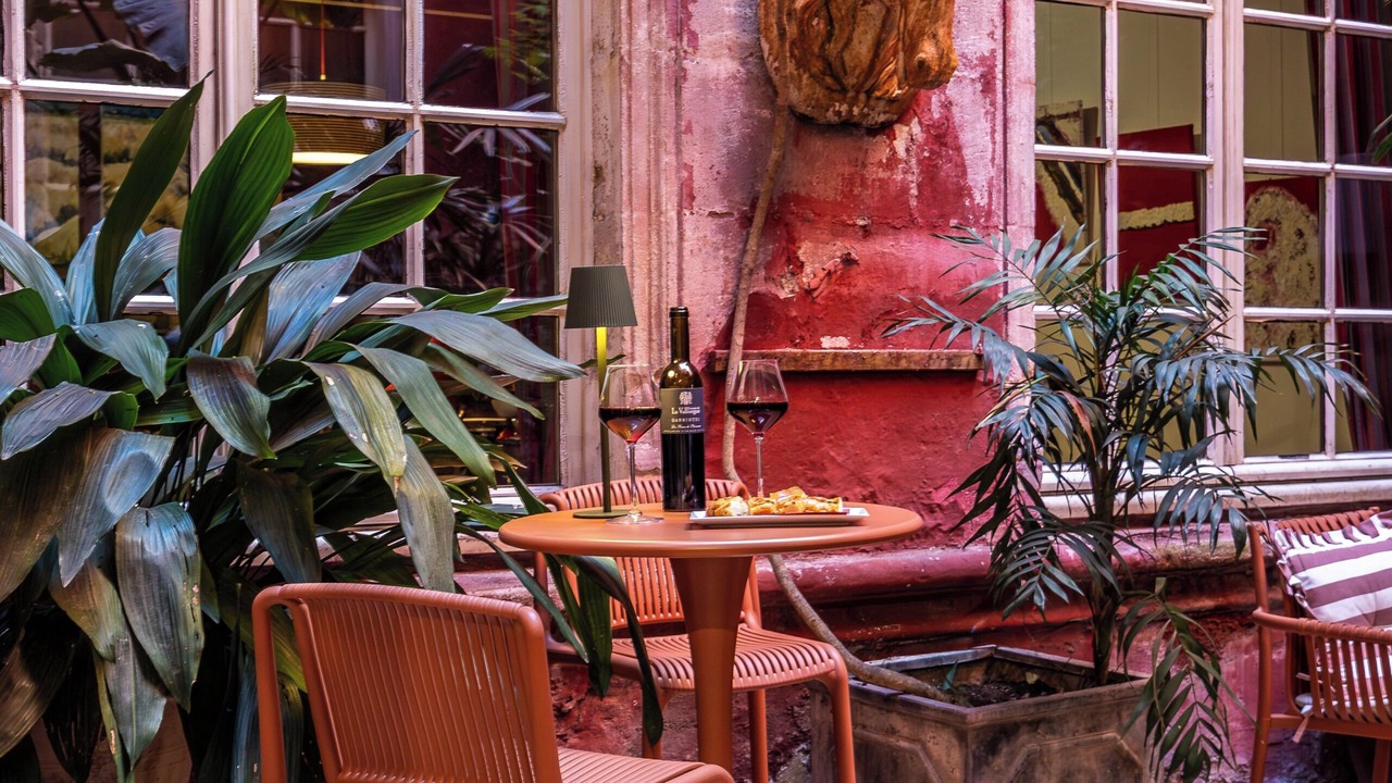 Photo of Patio Balcony in Arles City Centre