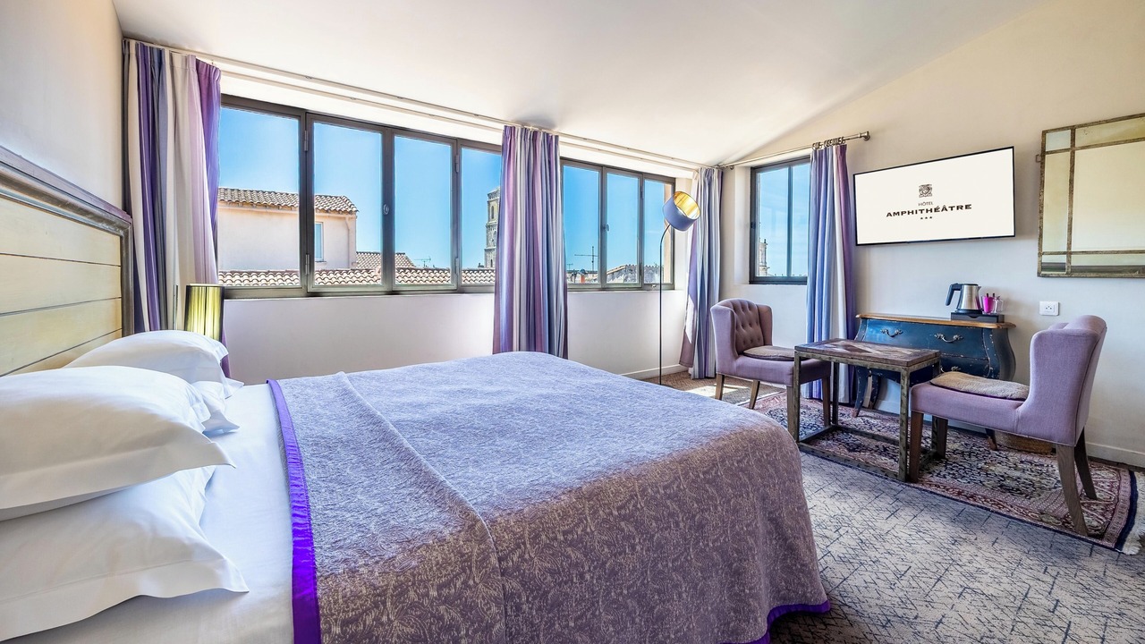 Photo of Bedroom in Arles City Centre