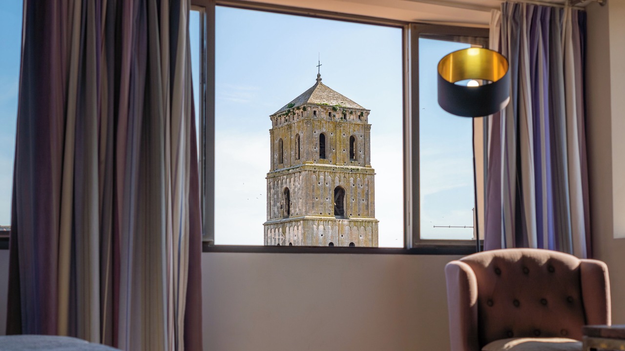 Photo of Bedroom in Arles City Centre