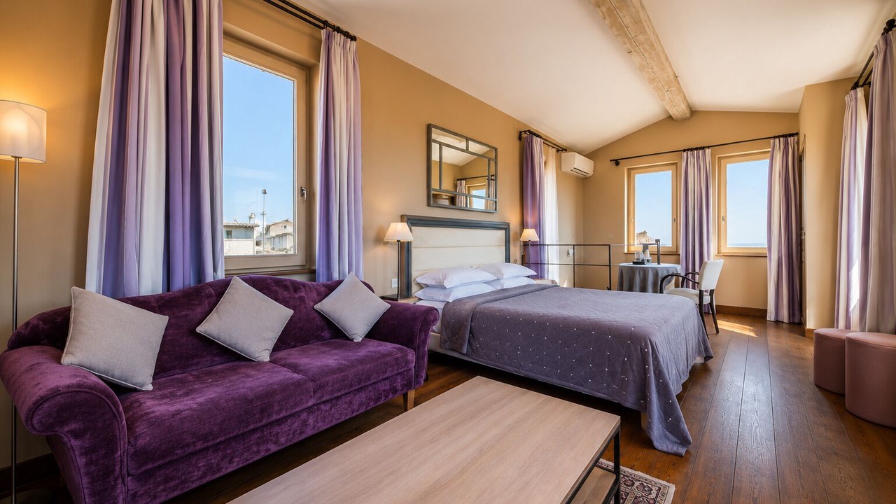Photo of Bedroom in Arles City Centre