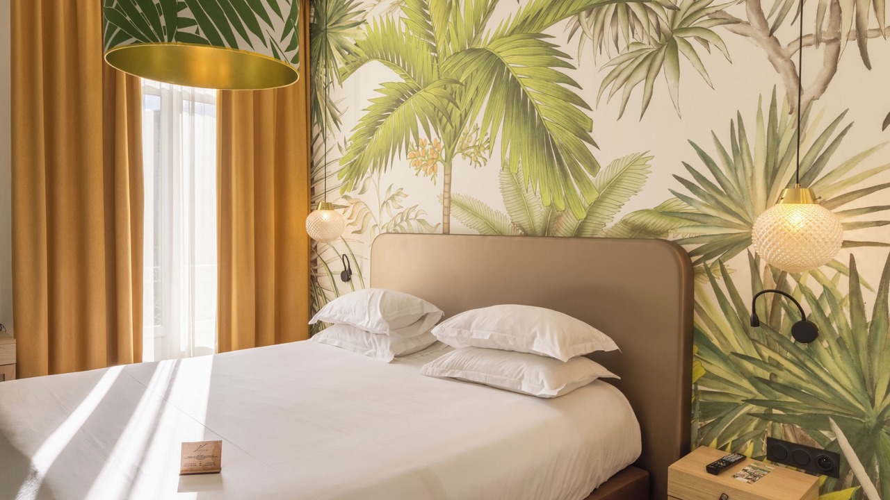 Photo of Bedroom in California - Pezou