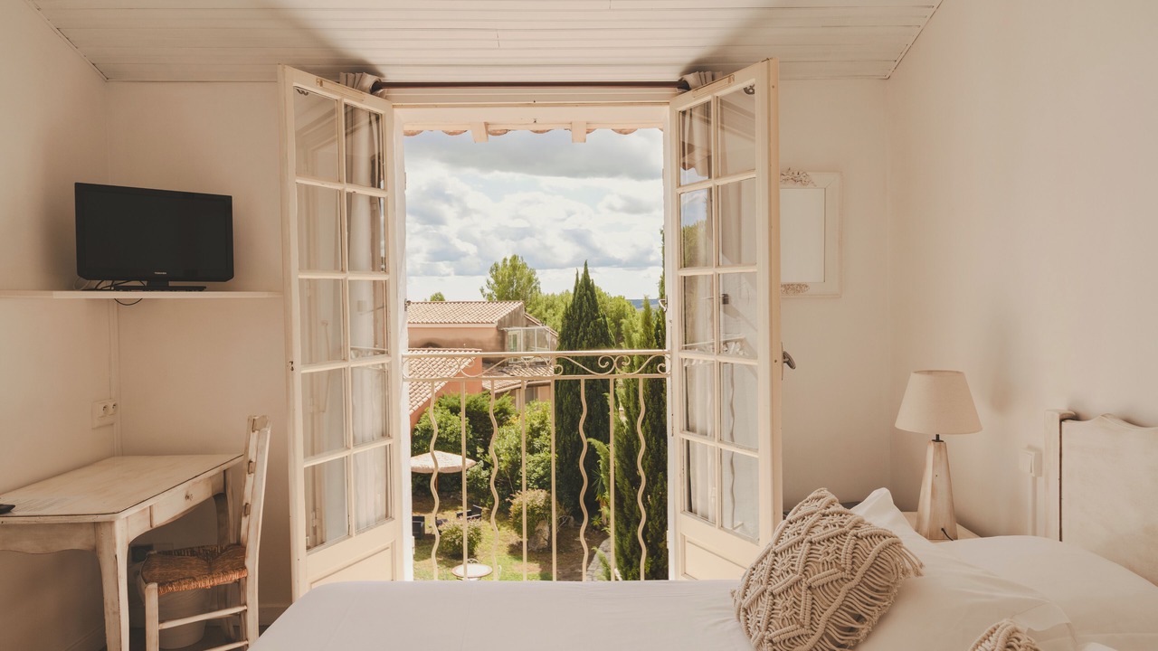 Photo of Bedroom in Maussane
