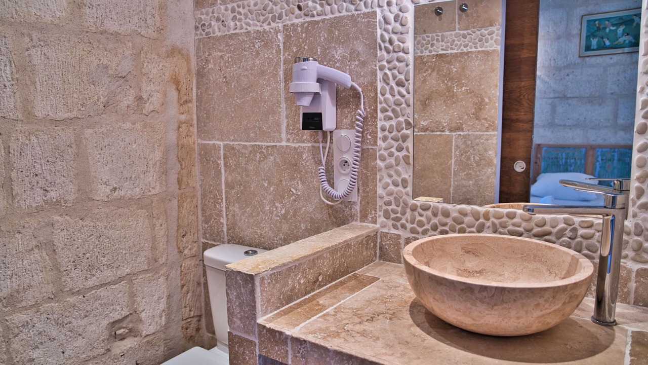 Photo of Bedroom in Arles City Centre