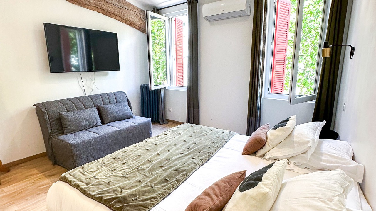 Photo of Bedroom in Salon-de-Provence