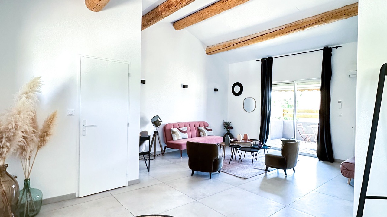 Photo of Livingroom in Salon-de-Provence