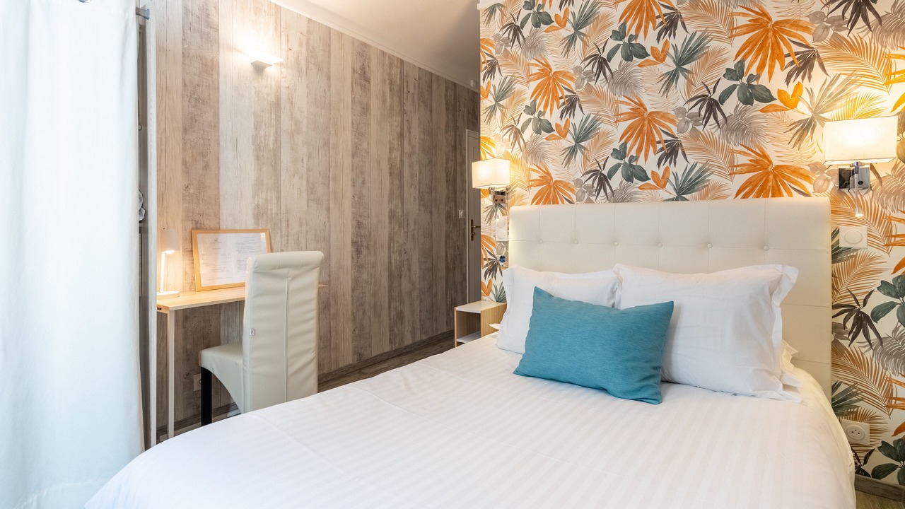 Photo of Bedroom in Salon-de-Provence
