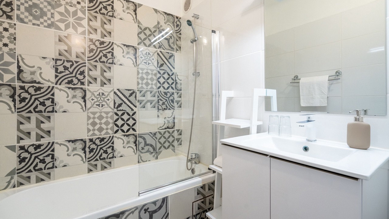 Photo of Bathroom in Salon-de-Provence